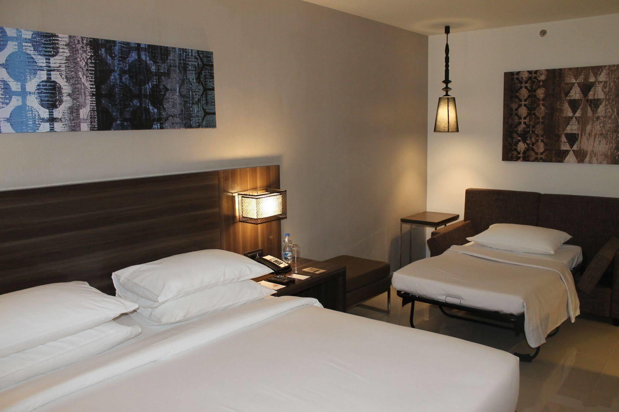 The Residency Towers, Rameswaram Hotel Exterior foto